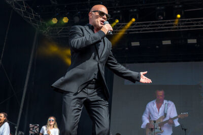 Coco Jr. @ Antwerp Pride Closing Festival, picture 7, photographed by Marc Verdonck - FrontView Magazine
