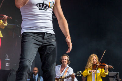 Mercury Rising @ Antwerp Pride Closing Festival, picture 7, photographed by Marc Verdonck - FrontView Magazine