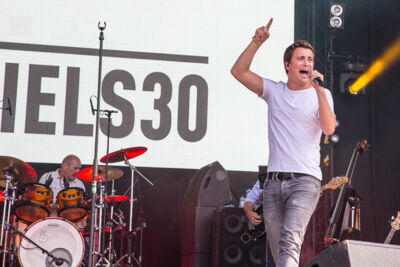 Niels Destadsbader @ Antwerp Pride Closing Festival, picture 1, photographed by Marc Verdonck - FrontView Magazine