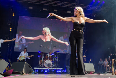 Silvy De Bie @ Antwerp Pride Closing Festival, picture 3, photographed by Marc Verdonck - FrontView Magazine