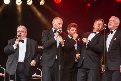 De Grungblavers @ Openluchttheater Rivierenhof, picture 46, photographed by Marc Verdonck - FrontView Magazine
