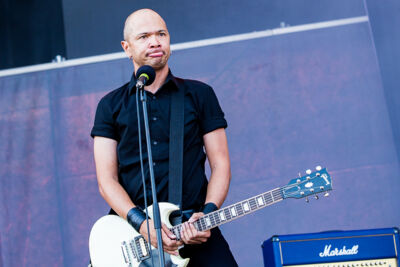 Danko Jones @ Summer Breeze, foto 8, foto's door Dorien Goetschalckx - FrontView Magazine