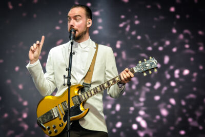 De Staat @ Lowlands 2018, picture 9, photographed by Jordy Van Driessche - FrontView Magazine