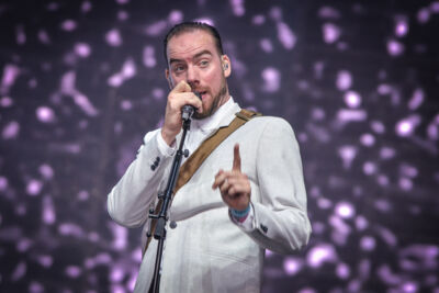De Staat @ Lowlands 2018, picture 10, photographed by Jordy Van Driessche - FrontView Magazine