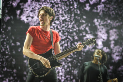 James Bay @ Lowlands 2018, foto 1, foto's door Jordy Van Driessche - FrontView Magazine
