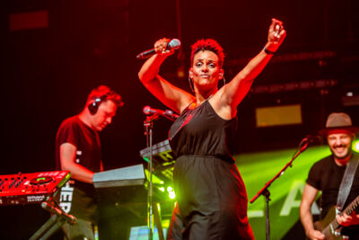 Laura Tesoro @ Parkhappening Schoten 2018, picture 21, photographed by Dimitri Vanlommel - FrontView Magazine
