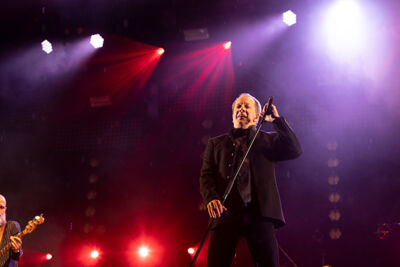 De Kreuners @ Maanrock, picture 4, photographed by Frank Lambrechts - FrontView Magazine
