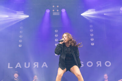Laura Tesoro @ Maanrock, picture 12, photographed by Frank Lambrechts - FrontView Magazine