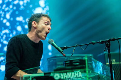 Air Traffic @ Crammerock 2018, picture 1, photographed by Edwin Houdevelt - FrontView Magazine