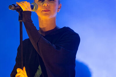 Hooverphonic @ Crammerock 2018, picture 2, photographed by Edwin Houdevelt - FrontView Magazine