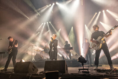 Hooverphonic @ Crammerock 2018, picture 27, photographed by Edwin Houdevelt - FrontView Magazine