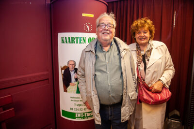 Première De Kaarten Op Tafel @ EWT-theater, picture 12, photographed by Dimitri Vanlommel - FrontView Magazine