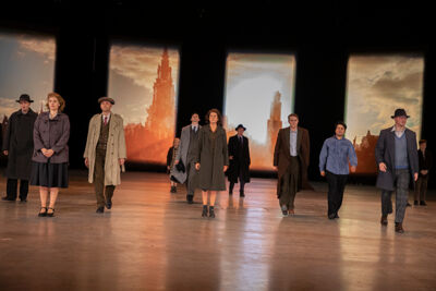 Persmoment première spektakel-musical 40-45 @ Studio100 pop-up theater, picture 1, photographed by dirk janssens - FrontView Magazine