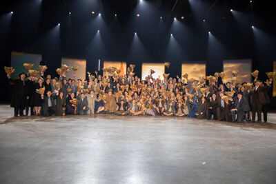 Persmoment première spektakel-musical 40-45 @ Studio100 pop-up theater, picture 21, photographed by dirk janssens - FrontView Magazine