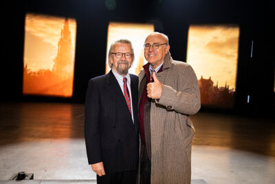 Persmoment première spektakel-musical 40-45 @ Studio100 pop-up theater, picture 25, photographed by dirk janssens - FrontView Magazine