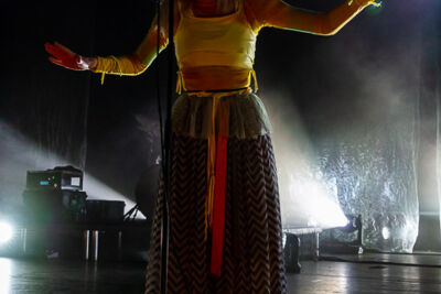 Aurora @ Trix, foto 14, foto's door Kris Saelen - FrontView Magazine