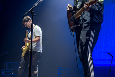 Bloc Party @ Vorst Nationaal, picture 4, photographed by Erwin Evrard - FrontView Magazine