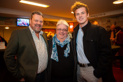 Première Ladiesnight @ Theater Elckerlyc, picture 1, photographed by Goele Bormans - FrontView Magazine