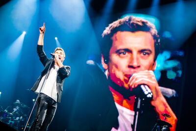 Niels Destadsbader - dertig @ Sportpaleis, foto 2, foto's door Dimitri Vanlommel - FrontView Magazine