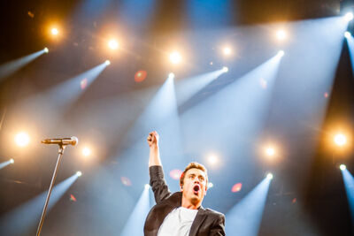 Niels Destadsbader - dertig @ Sportpaleis, foto 5, foto's door Dimitri Vanlommel - FrontView Magazine