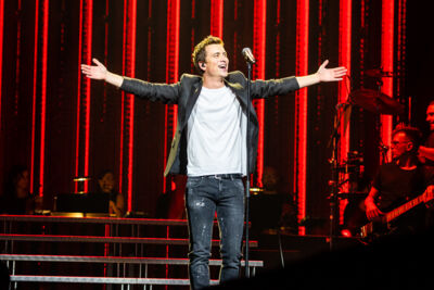 Niels Destadsbader - dertig @ Sportpaleis, foto 23, foto's door Dimitri Vanlommel - FrontView Magazine