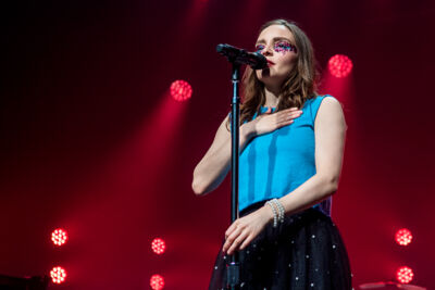 CHVRCHES @ Ancienne Belgique, picture 20, photographed by Erwin Evrard - FrontView Magazine