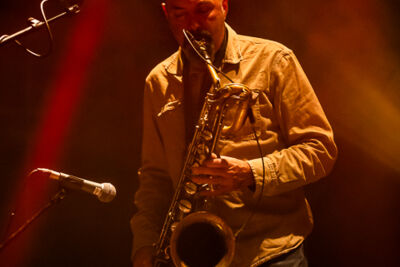 Vapors of Morphine @ De Casino, picture 3, photographed by Chris Lippens - FrontView Magazine