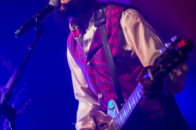 Fantastic Negrito @ De Roma, picture 8, photographed by Chris Lippens - FrontView Magazine