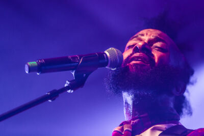 Fantastic Negrito @ De Roma, picture 10, photographed by Chris Lippens - FrontView Magazine