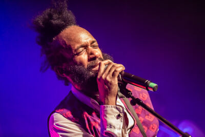 Fantastic Negrito @ De Roma, picture 14, photographed by Chris Lippens - FrontView Magazine