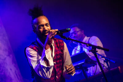 Fantastic Negrito @ De Roma, picture 17, photographed by Chris Lippens - FrontView Magazine