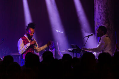 Fantastic Negrito @ De Roma, picture 25, photographed by Chris Lippens - FrontView Magazine