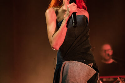 Axelle Red @ Het Depot, picture 4, photographed by Chris Lippens - FrontView Magazine
