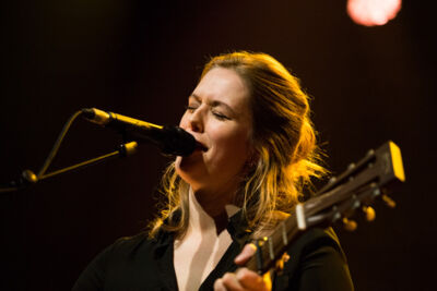 Maaike Ouboter @ Het Depot, picture 10, photographed by Dieter Boone - FrontView Magazine