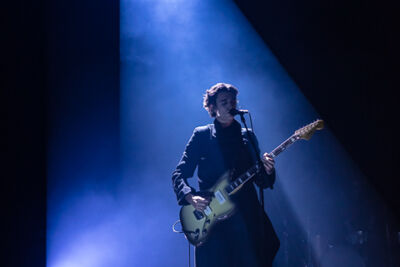 Tamino @ Ancienne Belgique, picture 2, photographed by Chris Lippens - FrontView Magazine