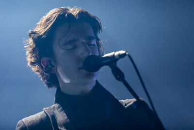 Tamino @ Ancienne Belgique, picture 3, photographed by Chris Lippens - FrontView Magazine