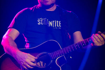 Light of Day Club 27, picture 11, photographed by Kris Saelen - FrontView Magazine