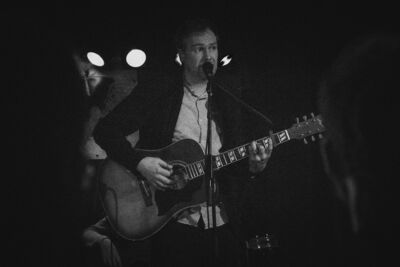 Het onderspit @ Warmste avond in Pand A, picture 1, photographed by Ruben Vandeweijer - FrontView Magazine