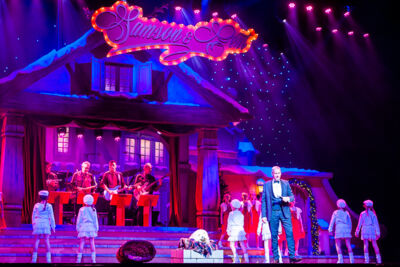 Samson & Gert Kerstshow 2018 @ Plospsa Theater, foto 5, foto's door Goele Bormans - FrontView Magazine