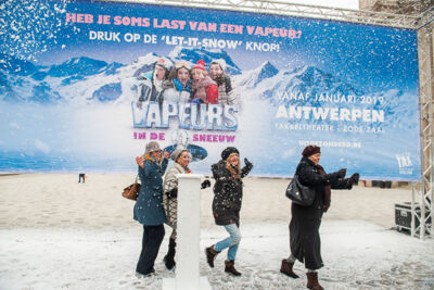 Persvoorstelling Vapeurs 2 @ Operaplein, foto 33, foto's door Goele Bormans - FrontView Magazine