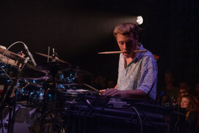 Beraadgeslagen (& Bert Cools) @ De Roma, picture 25, photographed by Myra Segers - FrontView Magazine