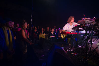 Beraadgeslagen (& Bert Cools) @ De Roma, picture 33, photographed by Myra Segers - FrontView Magazine