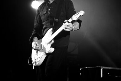 Pascal Obispo @ L'Aéronef Lille, picture 10, photographed by Anais Callens - FrontView Magazine