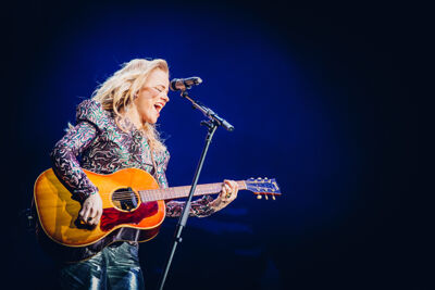 Ilse DeLange @ Ziggo Dome, foto 11, foto's door Elke Briers - FrontView Magazine