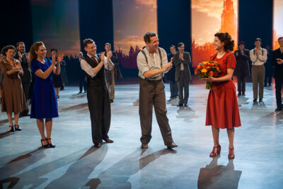 Première Laura Tesoro in 40-45 @ Studio 100 Pop-up Theater, picture 34, photographed by Goele Bormans - FrontView Magazine