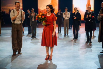 Première Laura Tesoro in 40-45 @ Studio 100 Pop-up Theater, picture 35, photographed by Goele Bormans - FrontView Magazine
