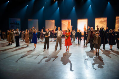 Première Laura Tesoro in 40-45 @ Studio 100 Pop-up Theater, picture 36, photographed by Goele Bormans - FrontView Magazine