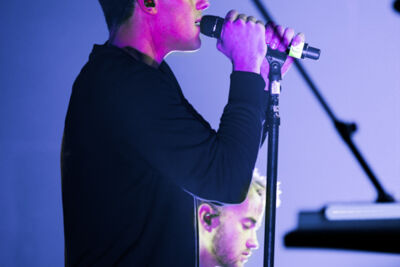 Jack and Jack @ Salle La Madeleine, picture 7, photographed by Tom Stessens - FrontView Magazine