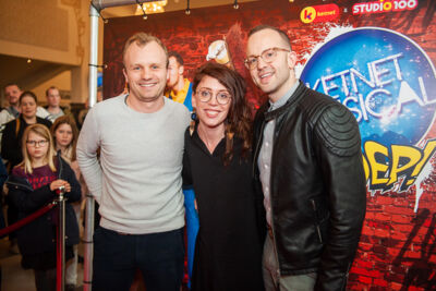 Rode loper & fotomoment première Troep @ Plopsa Theater De Panne, foto 7, foto's door Goele Bormans - FrontView Magazine