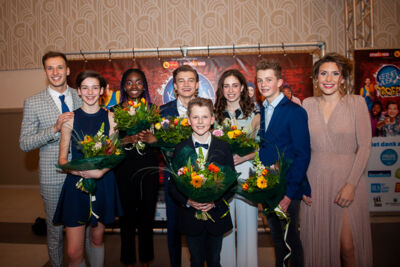 Rode loper & fotomoment première Troep @ Plopsa Theater De Panne, foto 18, foto's door Goele Bormans - FrontView Magazine